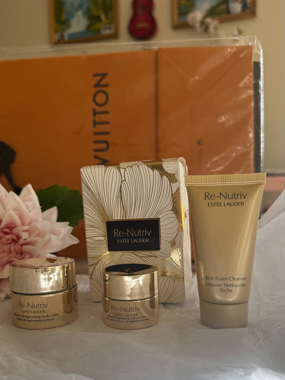 Estee Lauder Re-Nutriv Gold Skincare Set